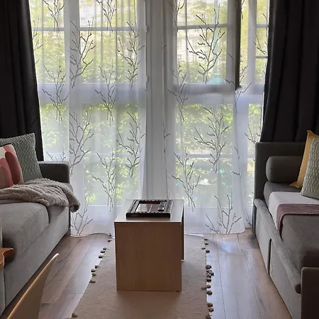 Immodely & Son Monde Feerique Apartment